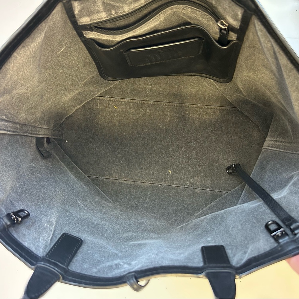 Tumi Niki Sinclair Black Tote Bag - Picture 6 of 8
